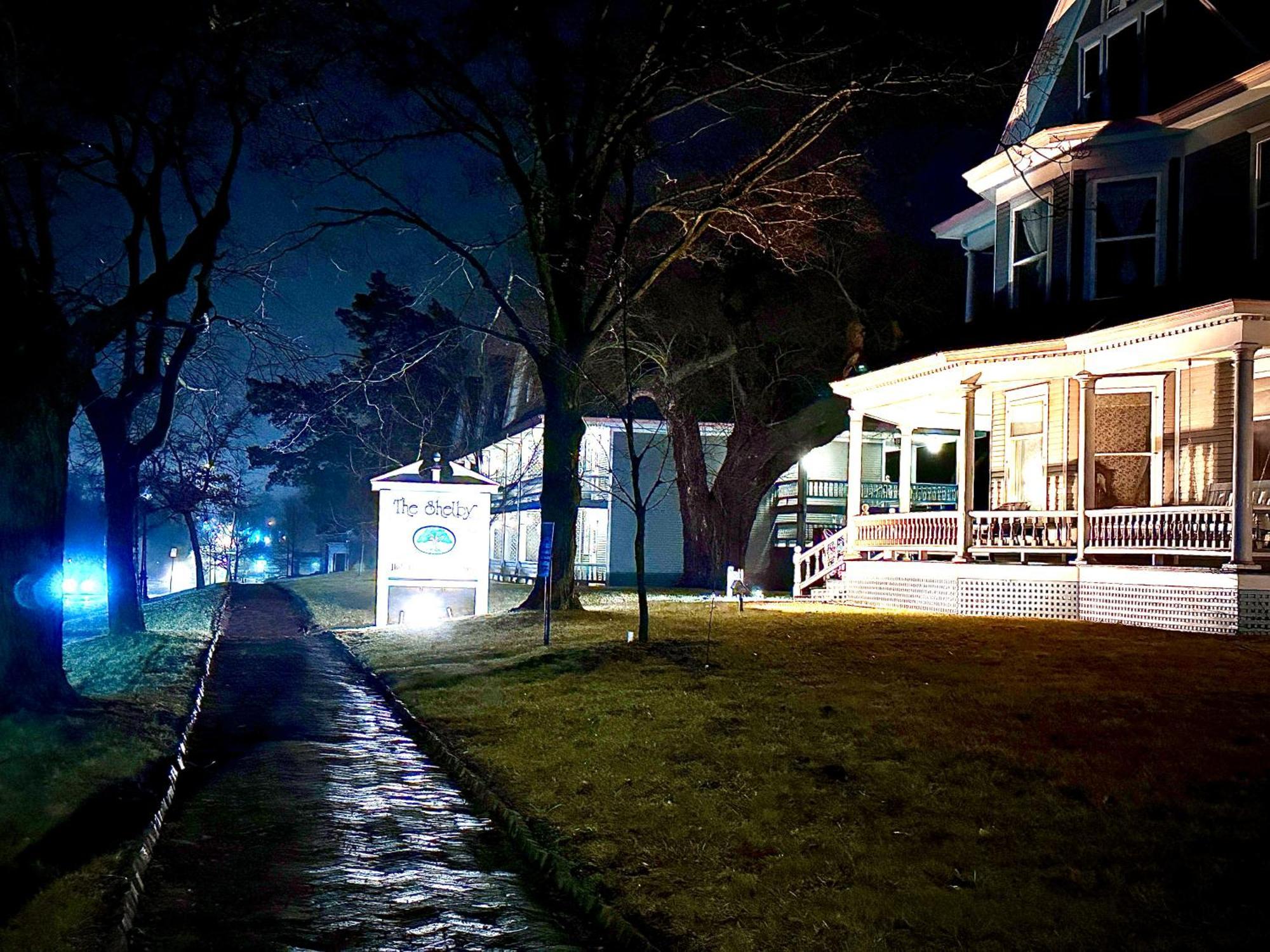 The Shelby Inn Shelbyville Extérieur photo