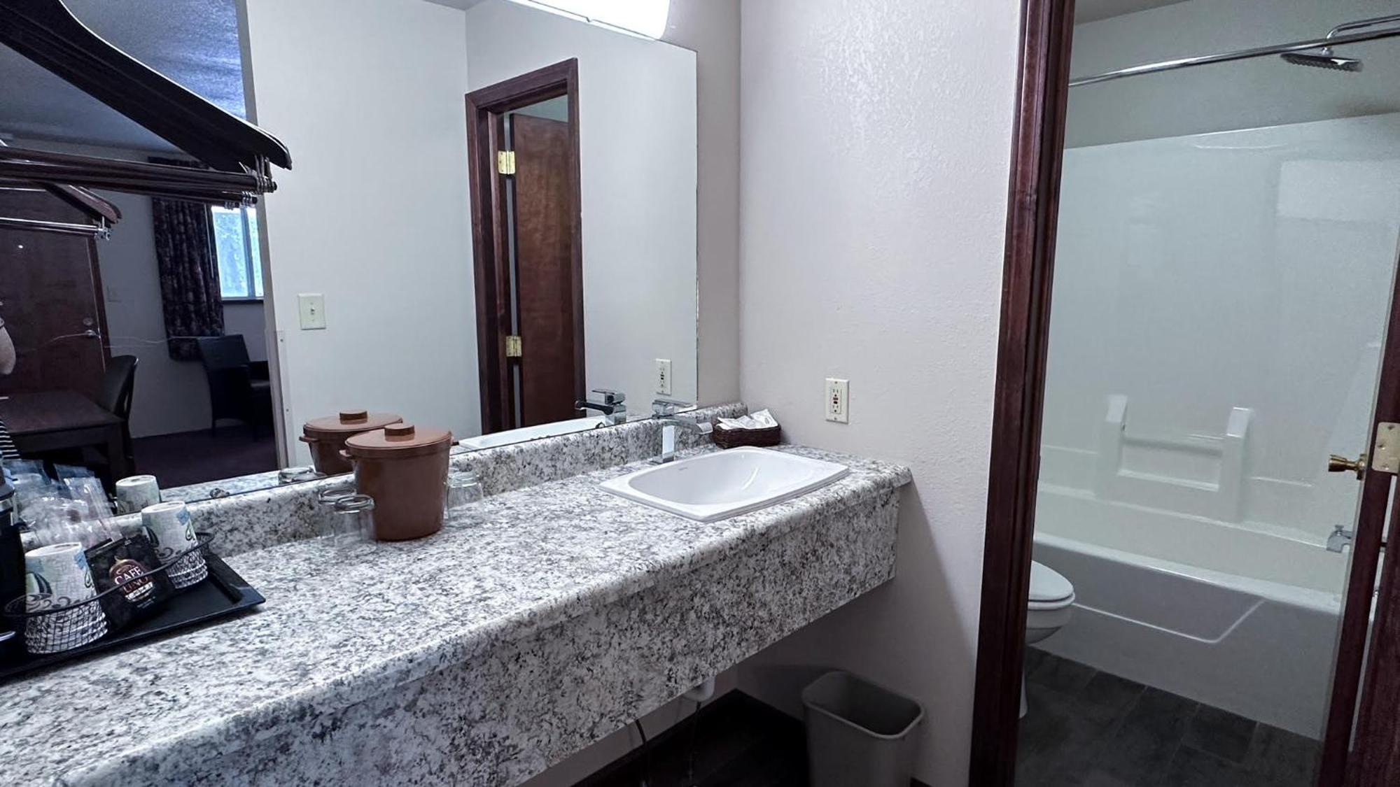 The Shelby Inn Shelbyville Extérieur photo